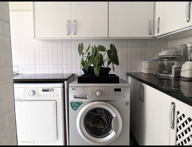 4 BEDROOM HOUSE FOR SALE IN WILLOW ACRES